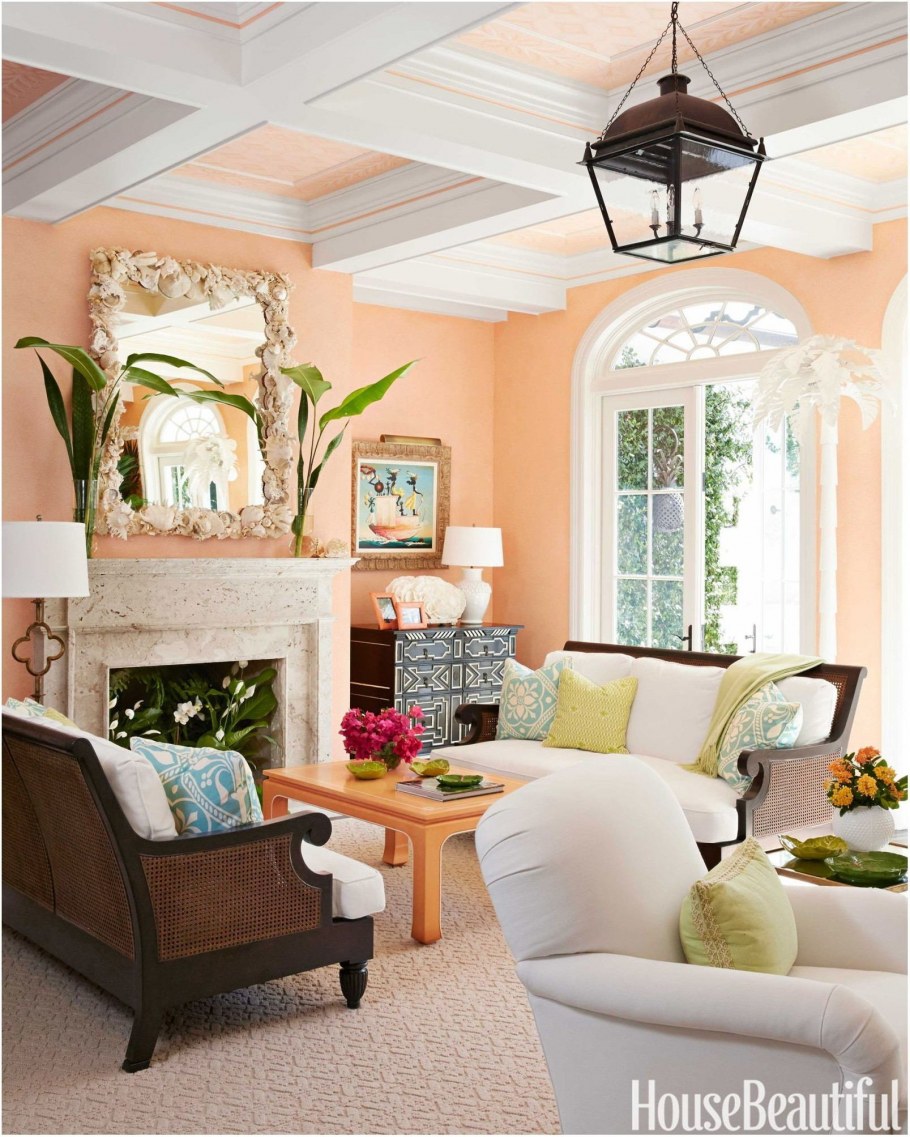 Гостиная в персиковых тонах