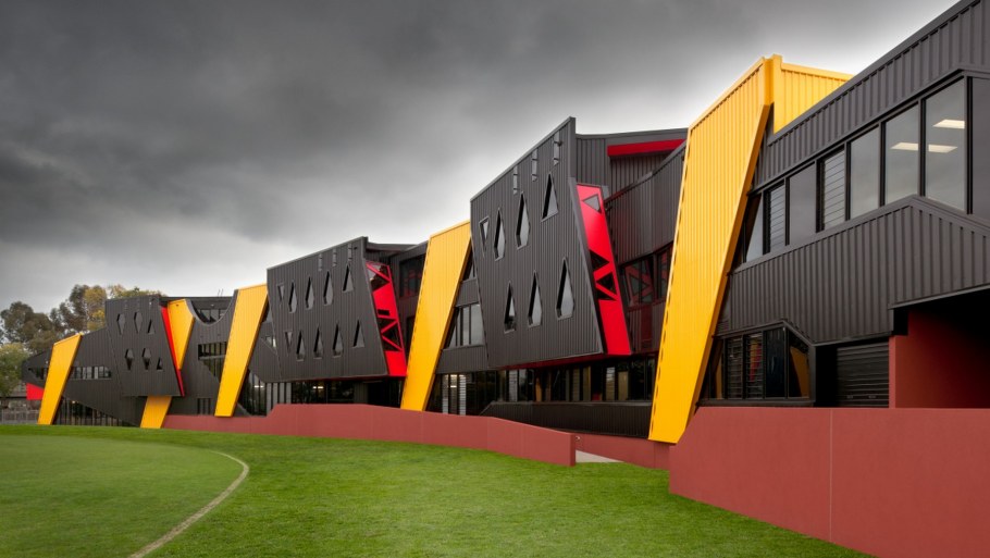 Авангард архитектура Европа