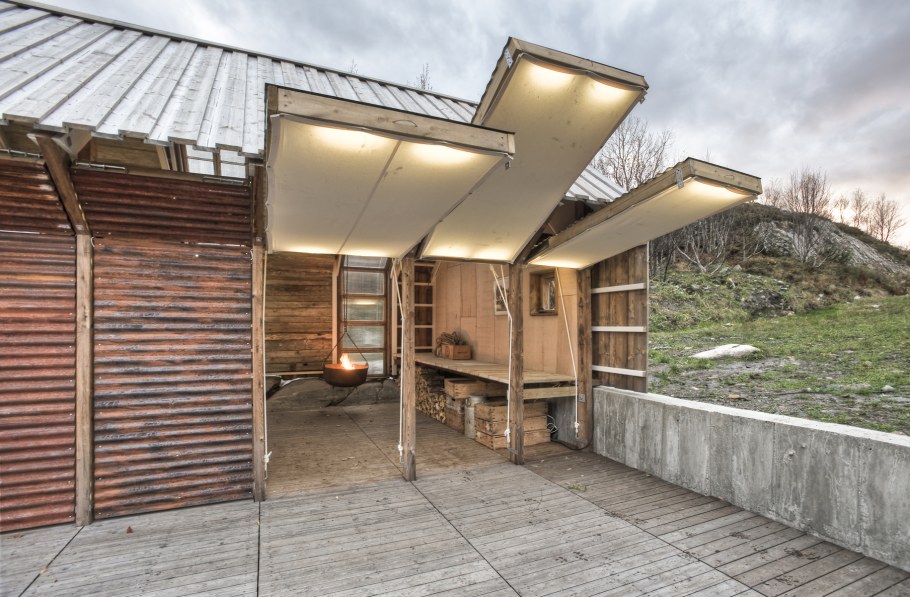 Эллинг для яхты