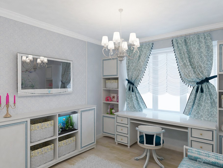 Стол у окна в детской