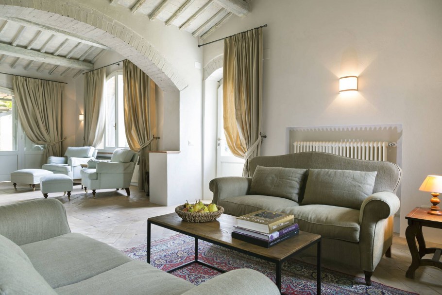 Интерьер простых квартир итальянцев