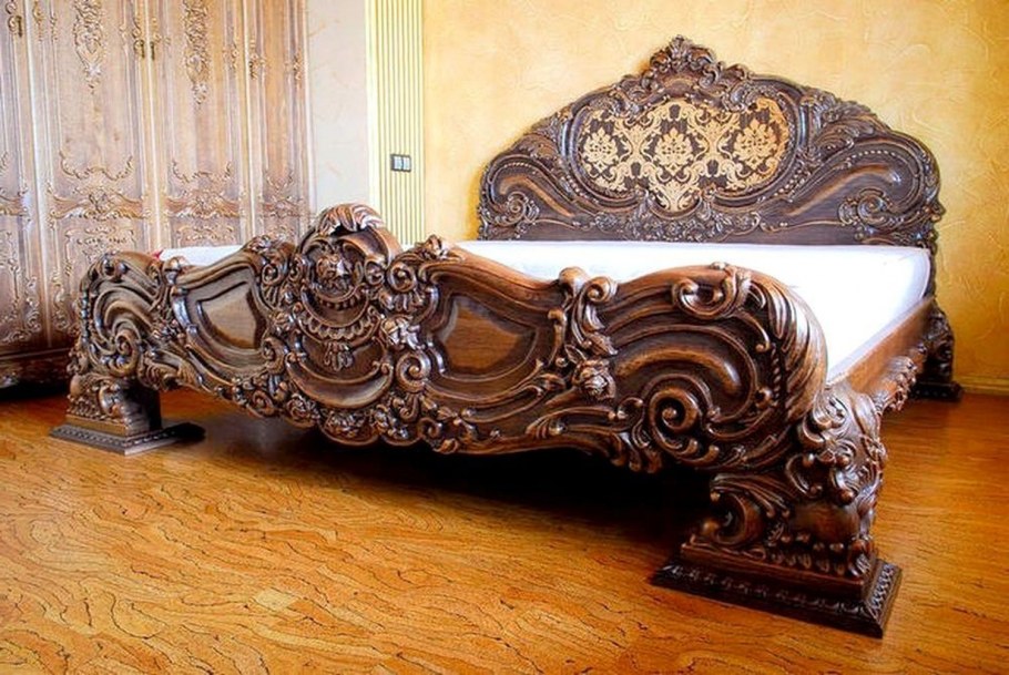 Резные кровати из дерева