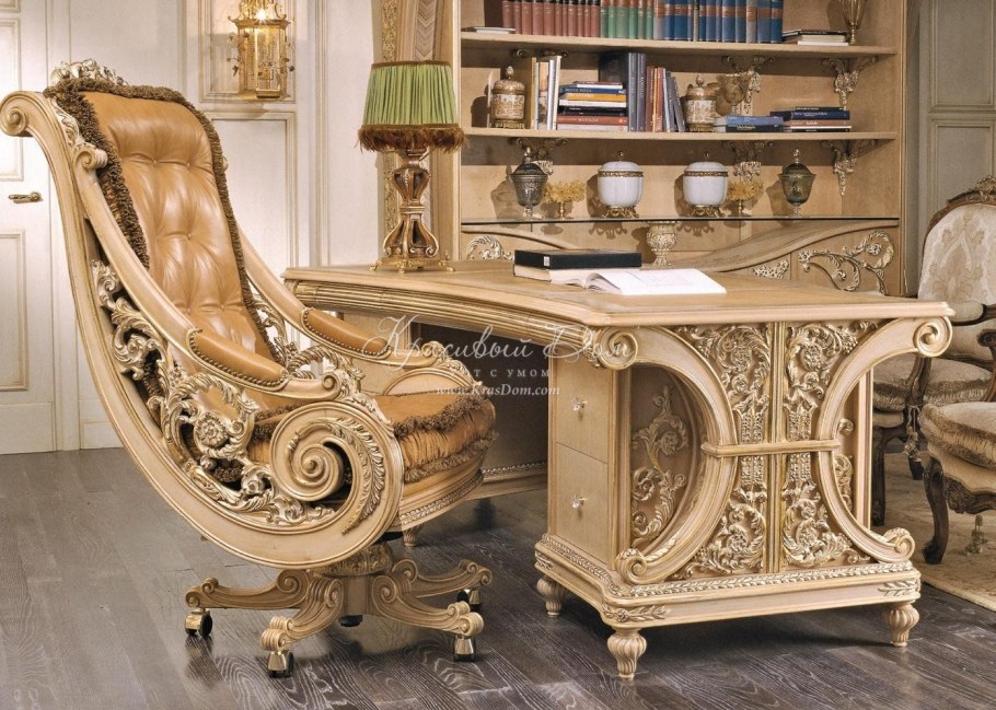 Красивая резная мебель