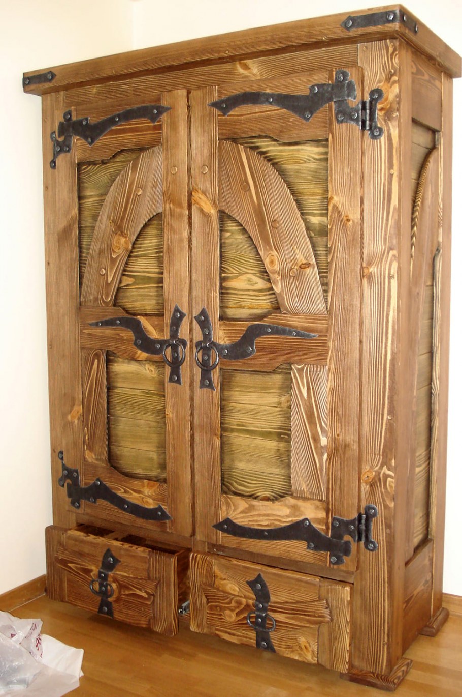 Деревянная мебель Амма