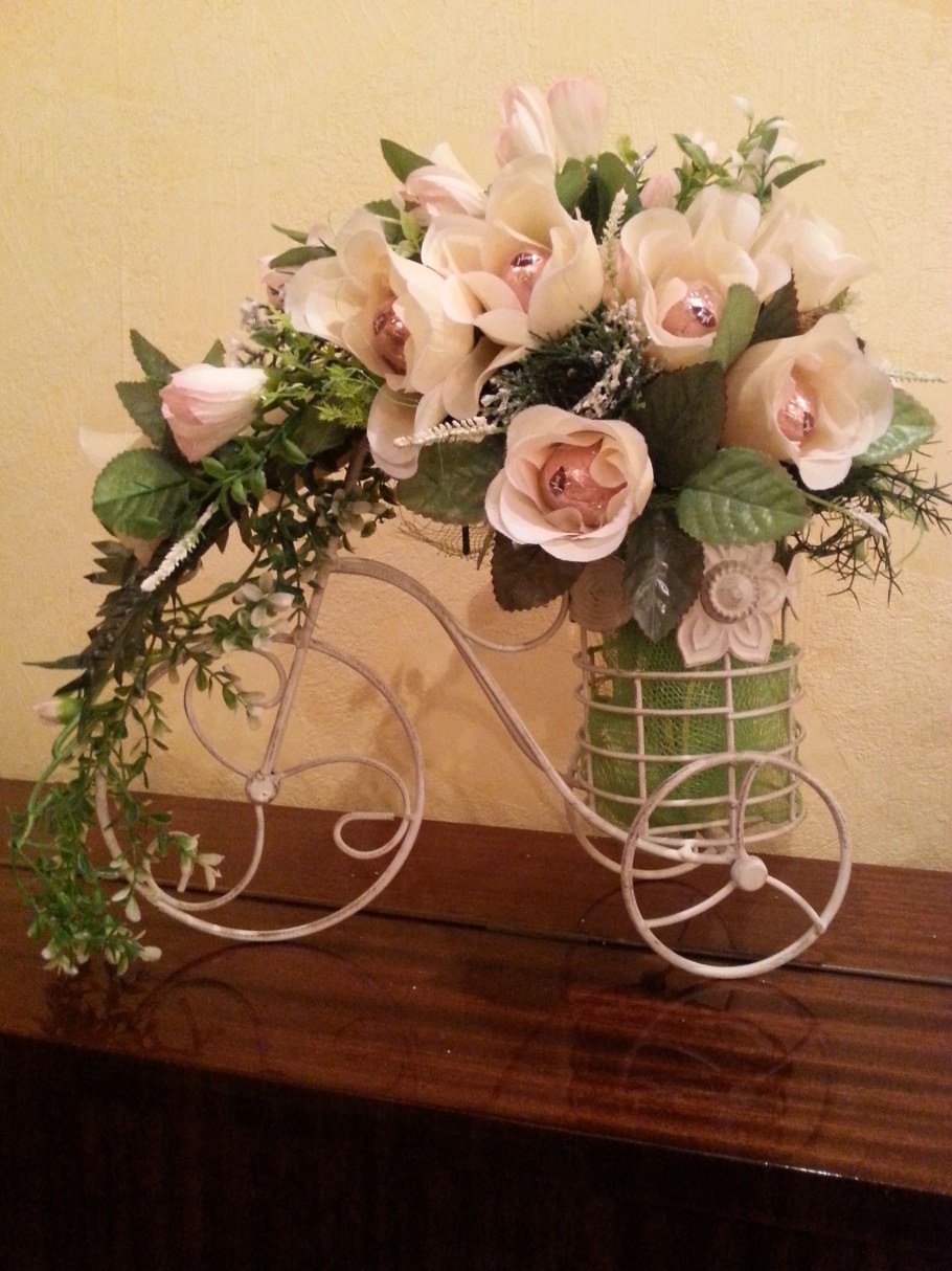 Флористика из искусственных цветов