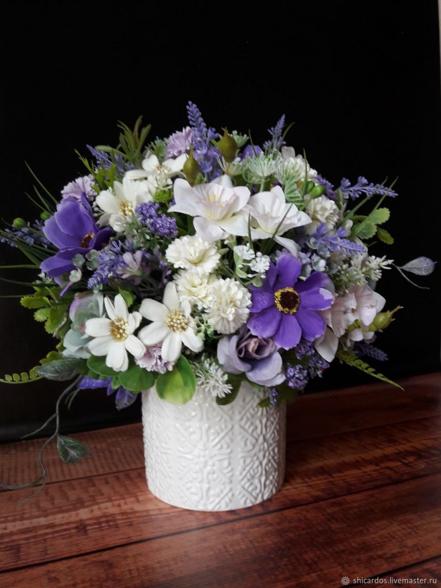 Интерьерные букеты из искусственных цветов