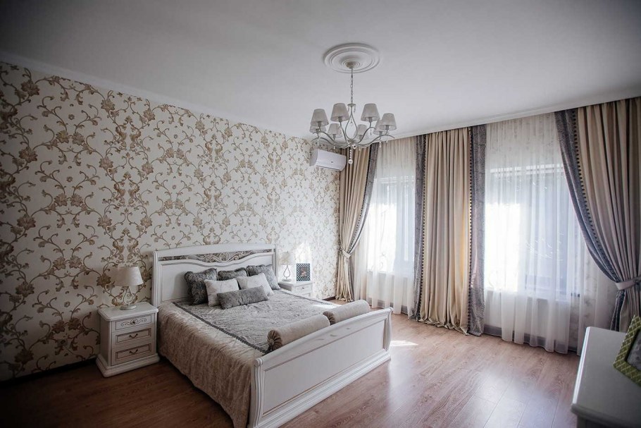 Обои для комнаты с низкими потолками