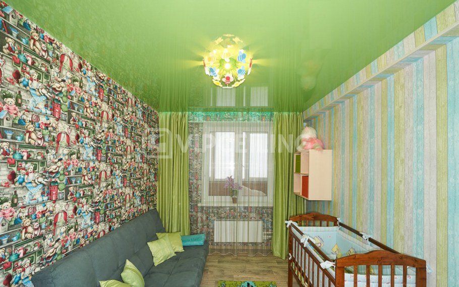 Спальня в фисташковых тонах