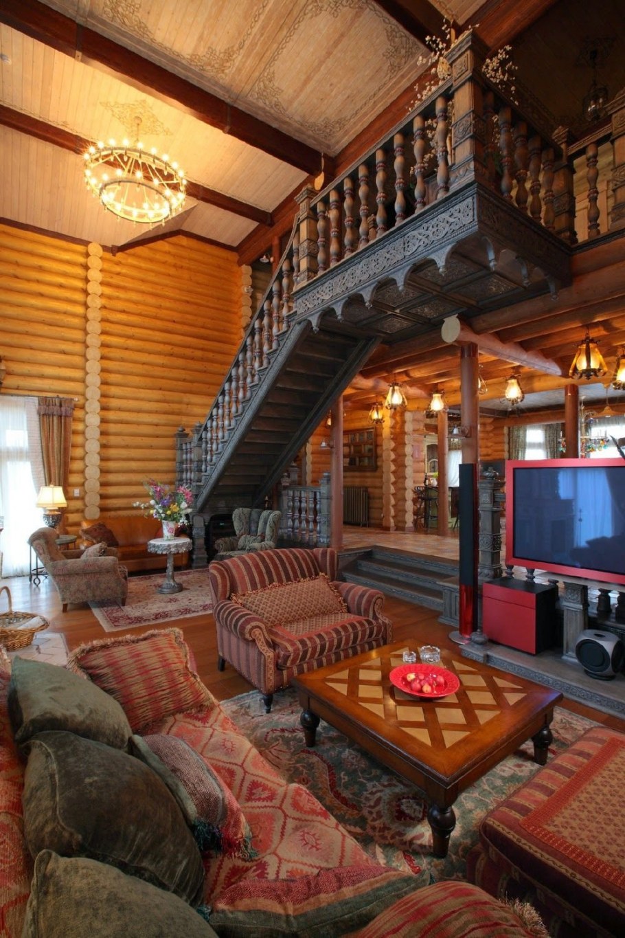 Интерьер бревенчатого дома Берендеево царство
