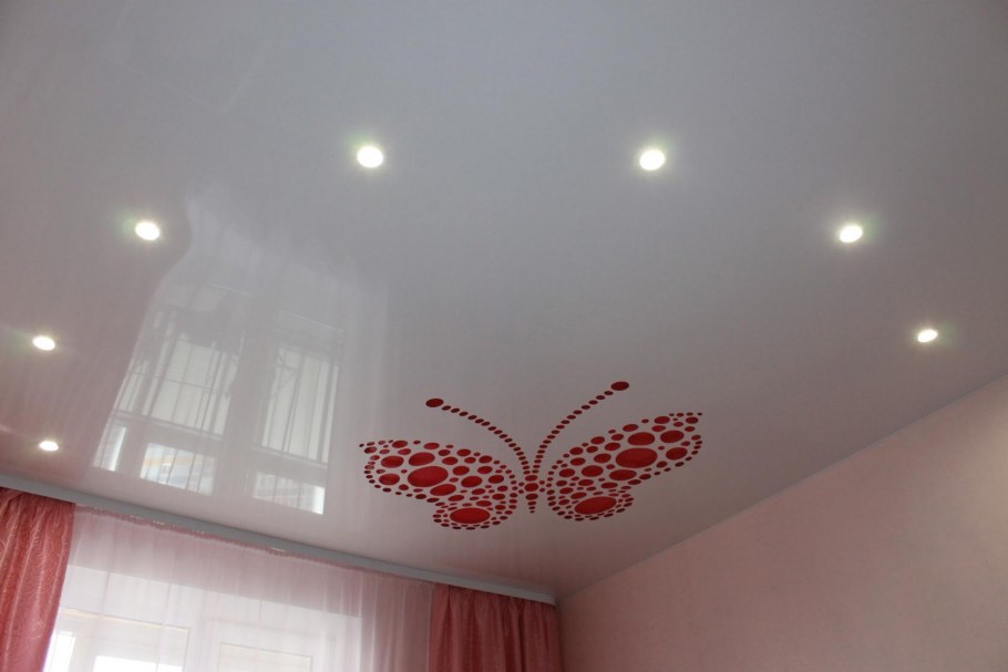 Натяжной потолок ситец матовый