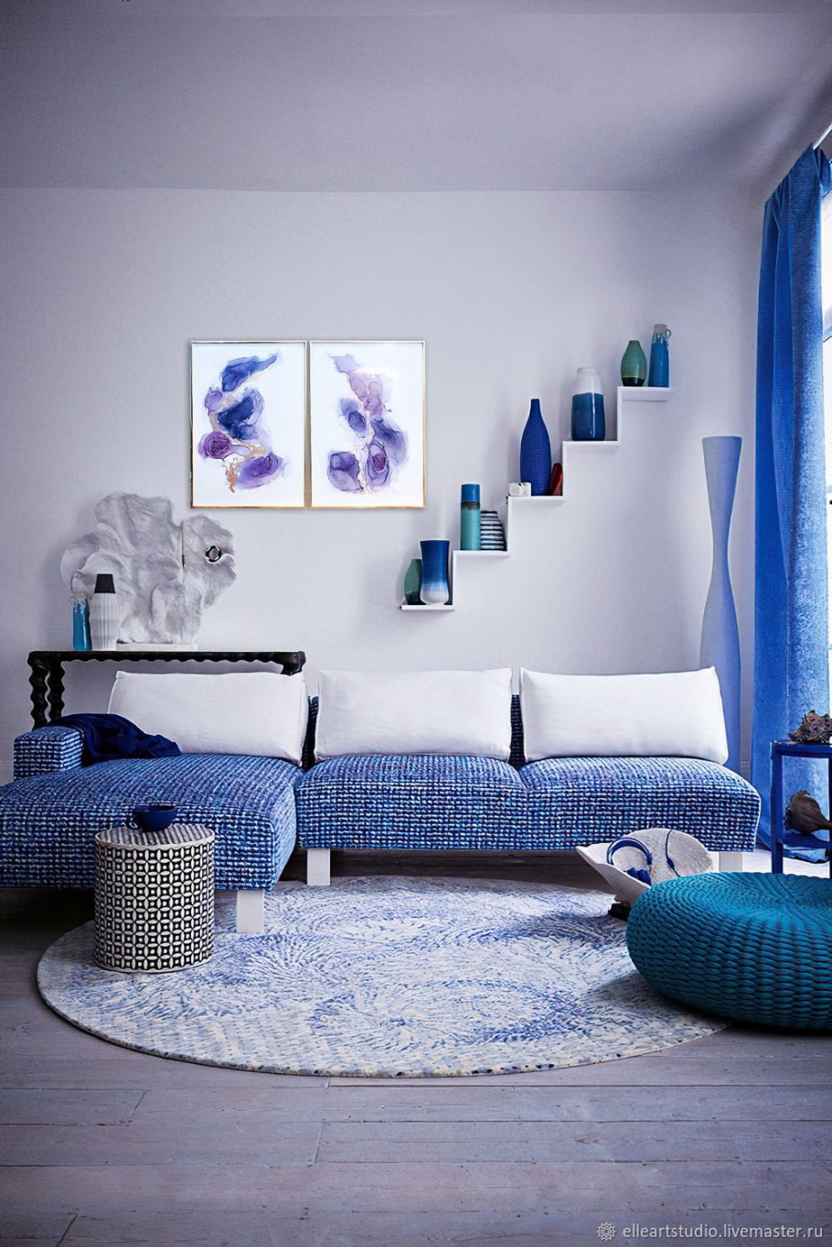 Комната в голубом цвете