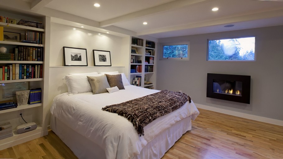 Спальня в полуподвале