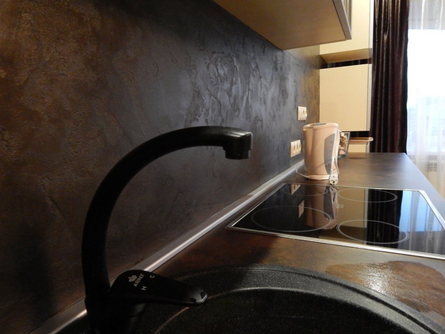 Декоративная штукатурка на фартук кухни