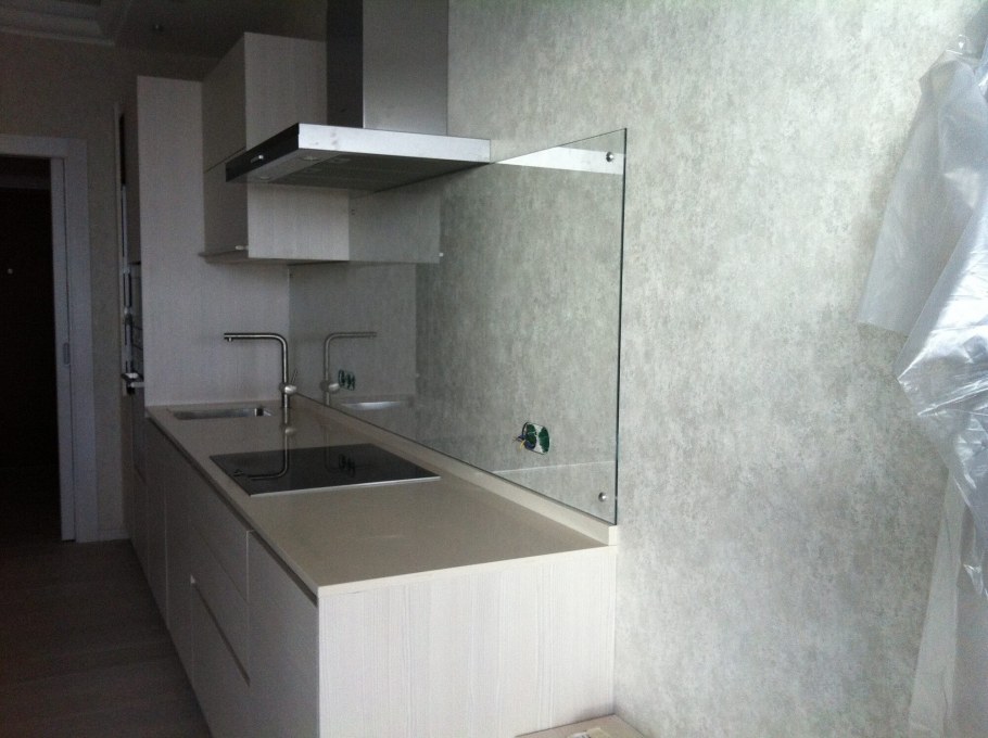 Фартук из штукатурки для кухни