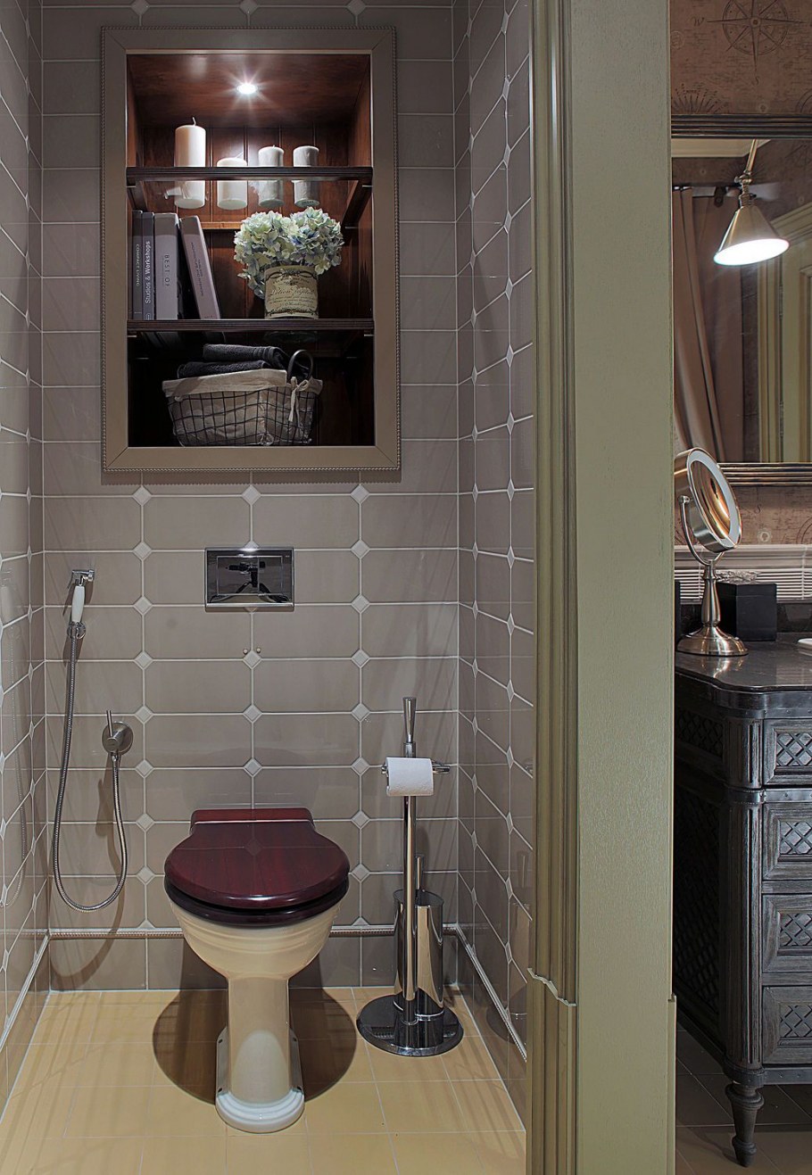 Туалетная комната с нишами