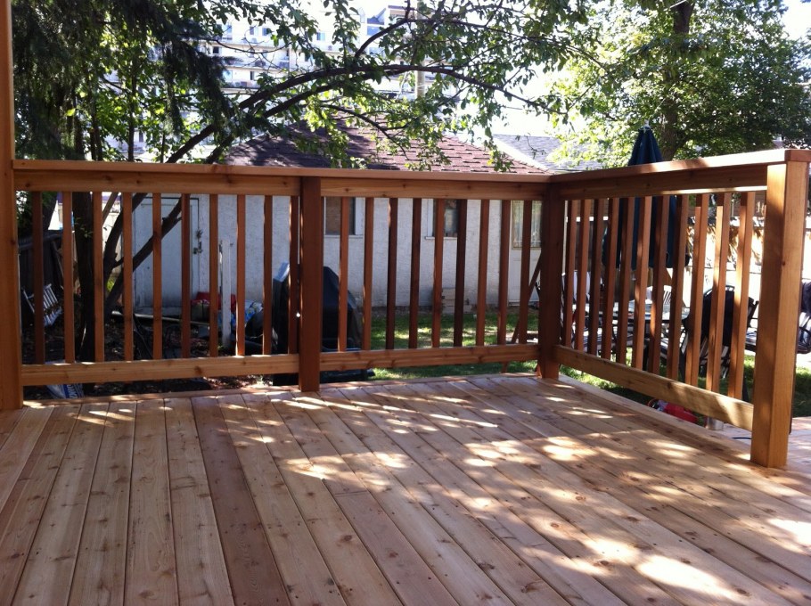 Покраска ограждения террасы