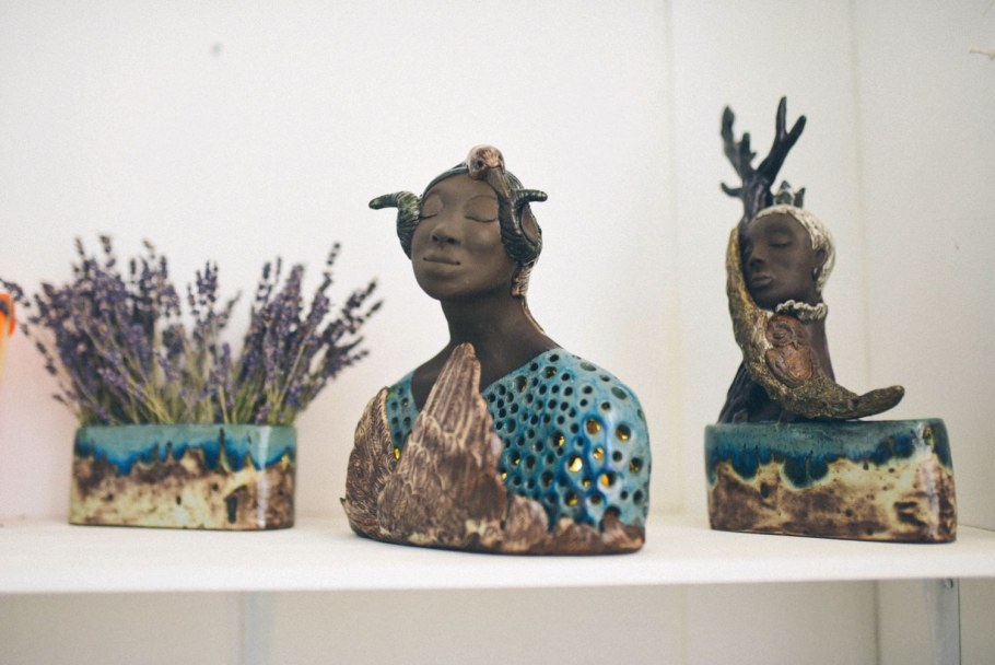 Фигура интерьерная