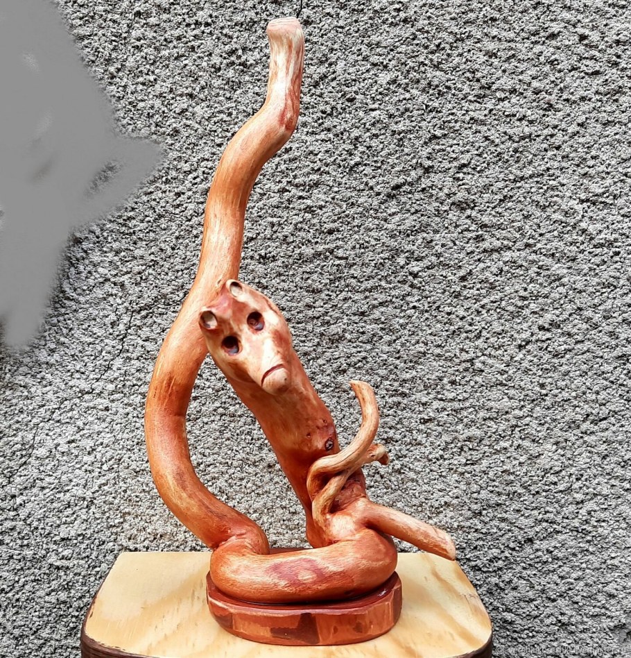 Скульптура кошки