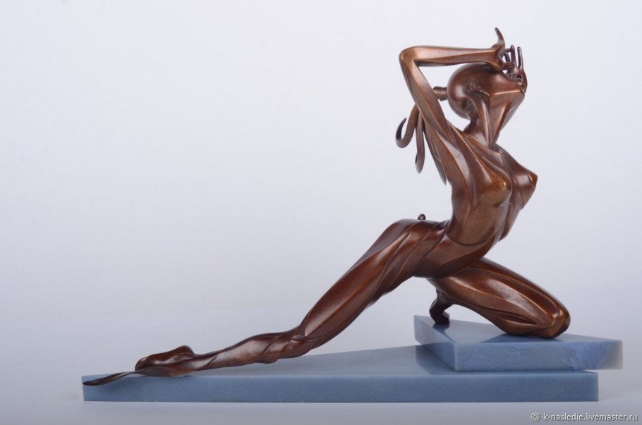 Гипсовые фигуры в интерьере