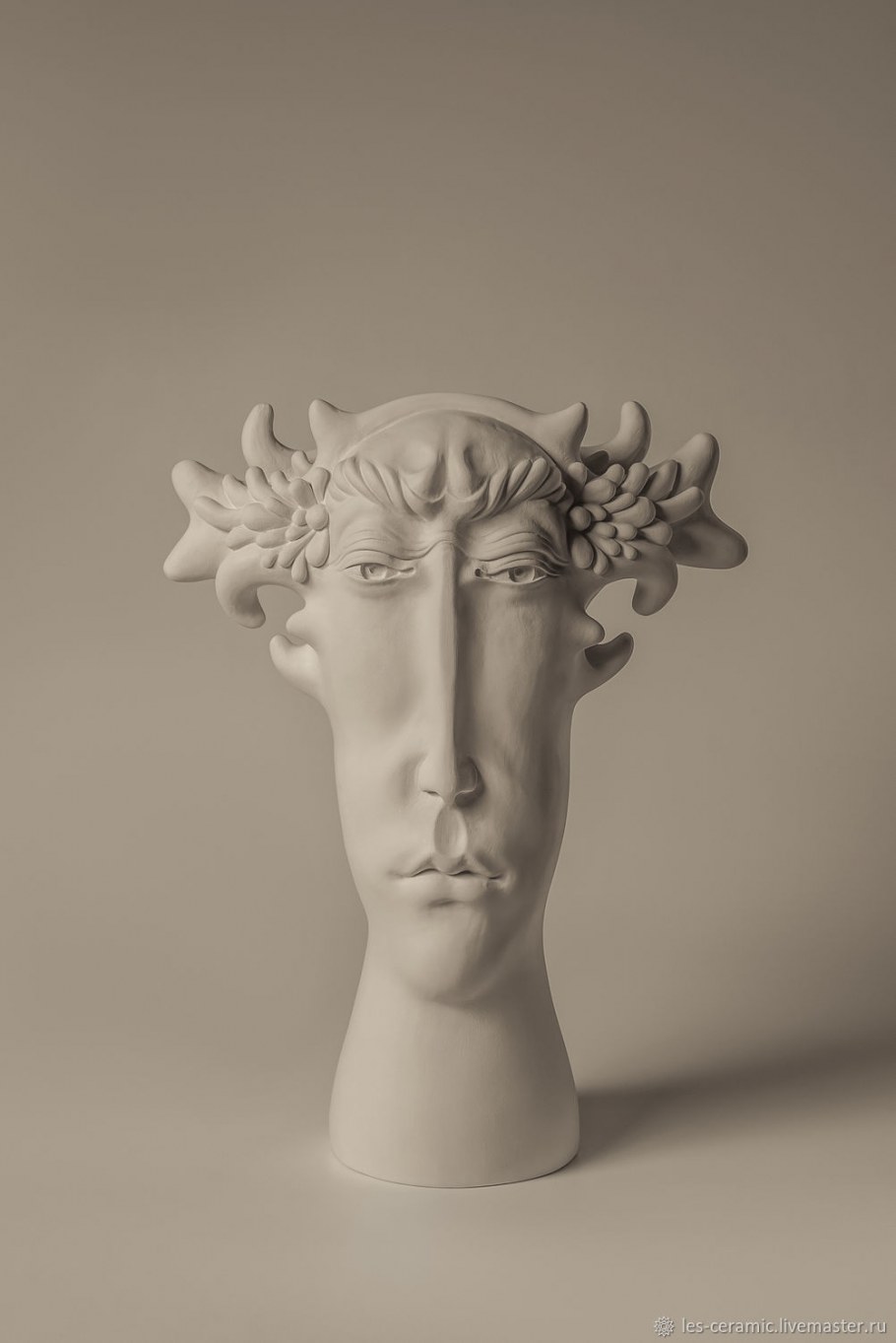 Дизайнерские скульптуры для интерьера