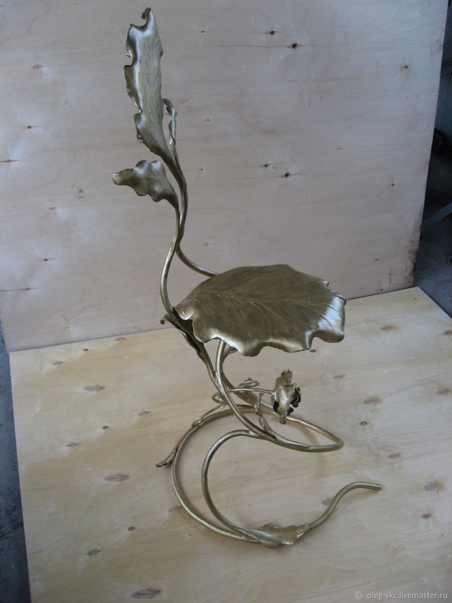 Арт объект в интерьере квартиры