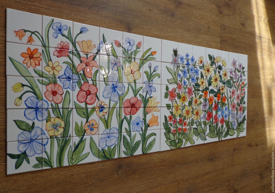 Плитка с росписью стена