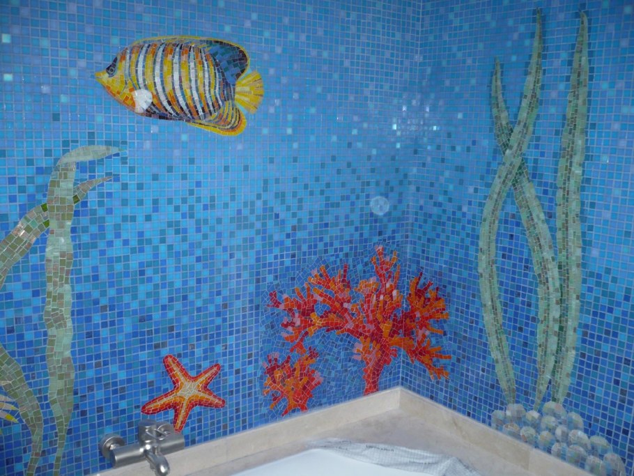 Панно с рыбками для ванной комнаты