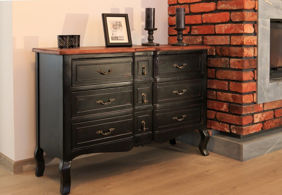 Дубовый буфет Ампир