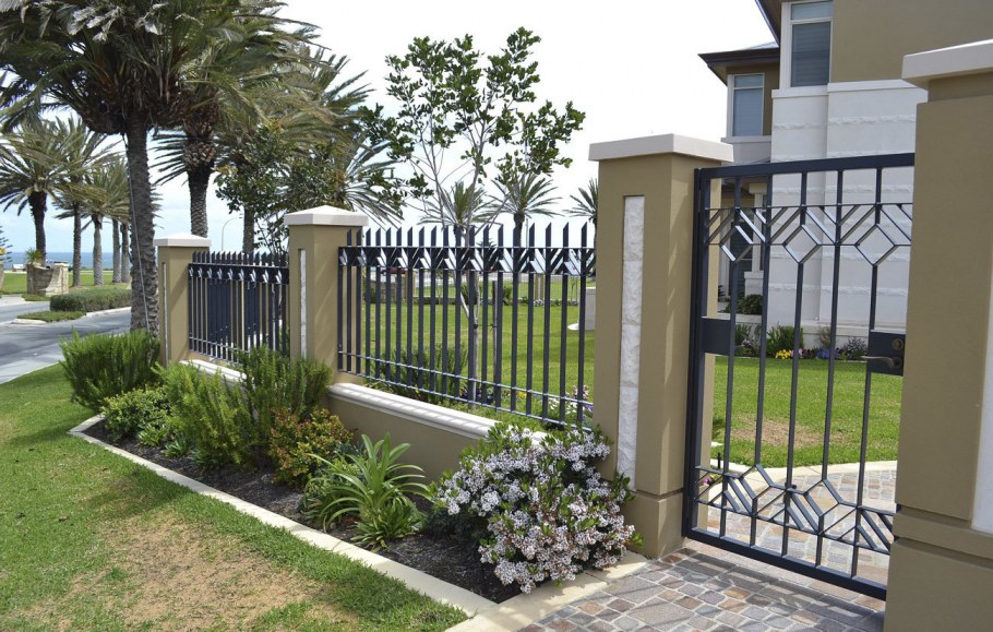 Забор современная классика