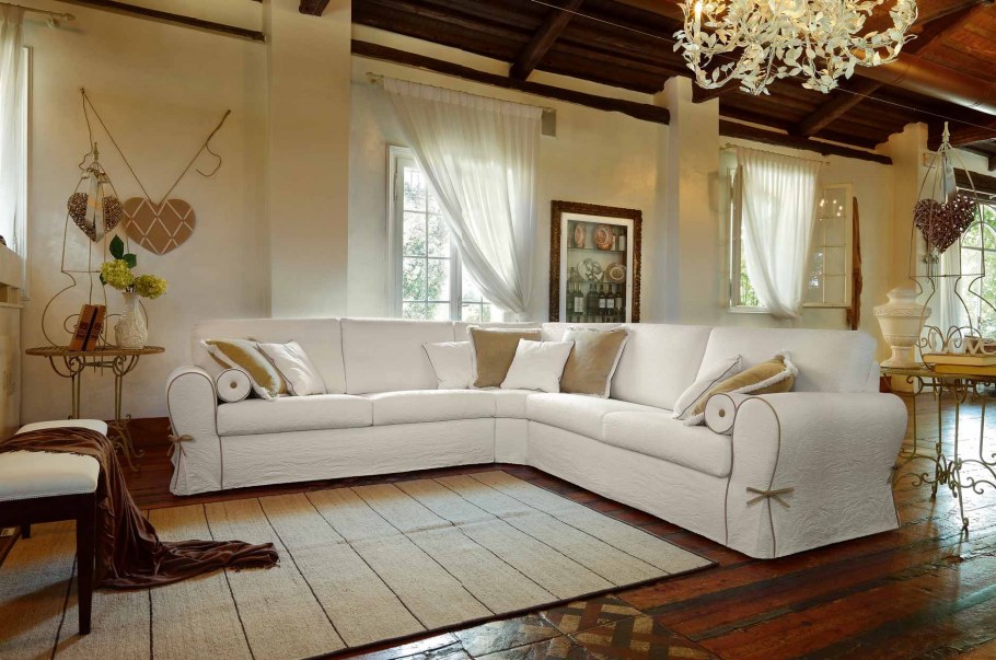 Диван в стиле Прованс