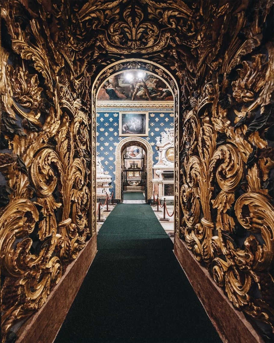 Рококо aesthetic