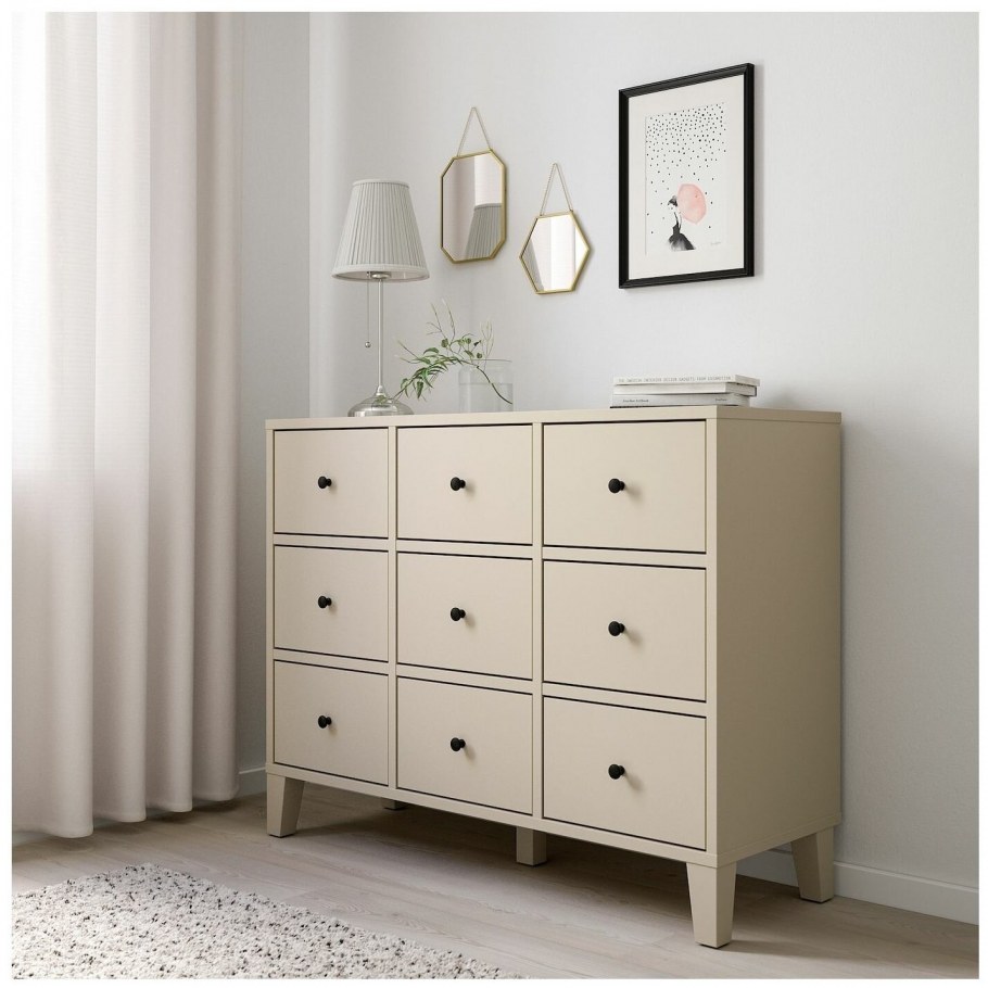 Bryggja Брюггиа комод с 9 ящиками, бежевый118x92 см