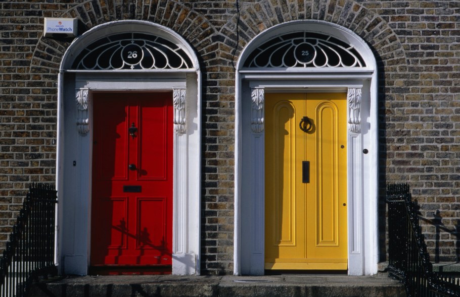 Двери в английском стиле