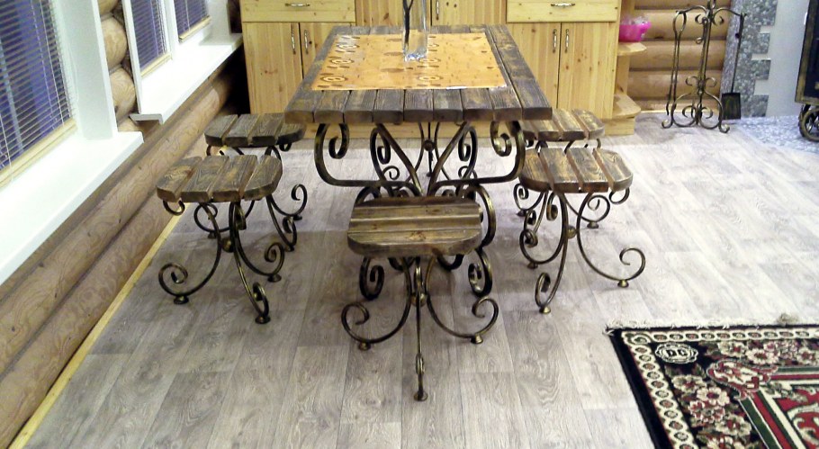 Дорогая кованая мебель