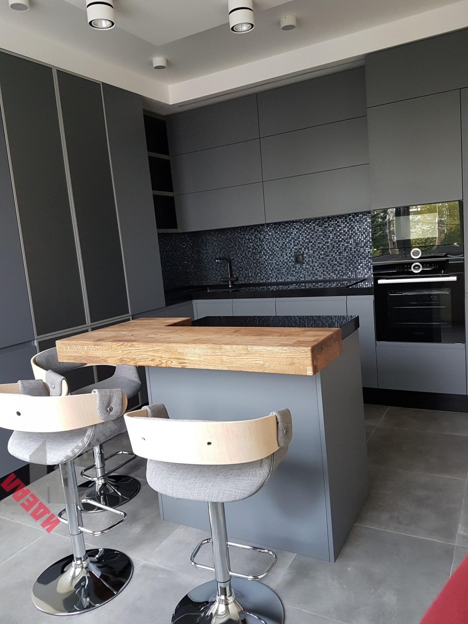 Кухня без ручек