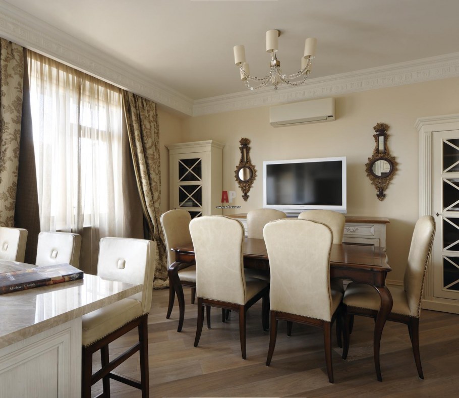 Гостиная столовая в неоклассическом стиле