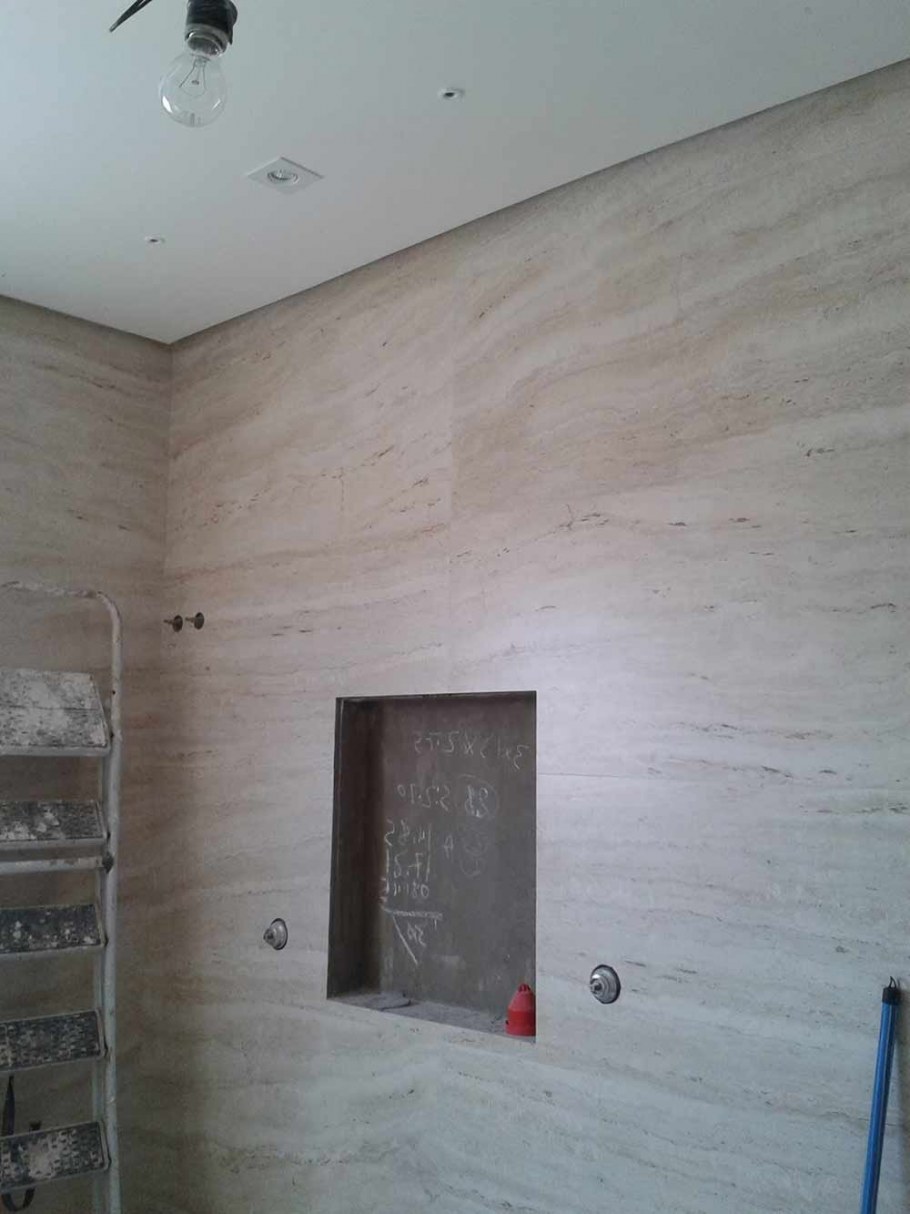 Травертино штукатурка в интерьере