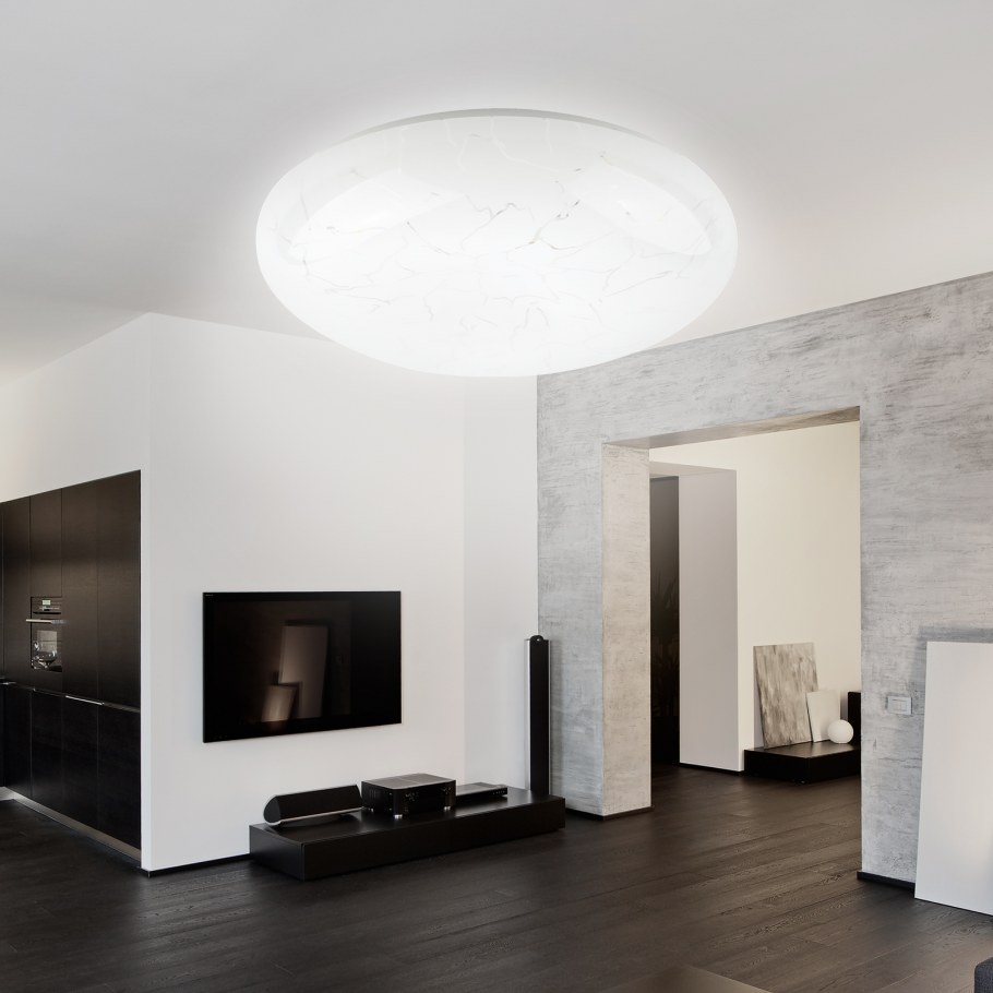 Люстра на кухню в американском стиле