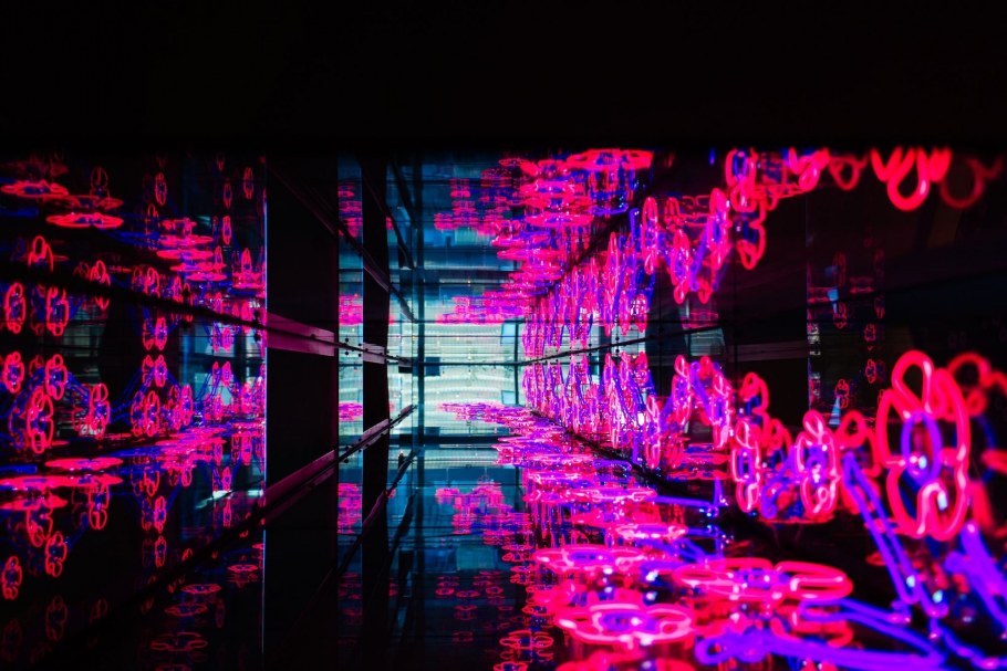 Стиль Модерн и неон