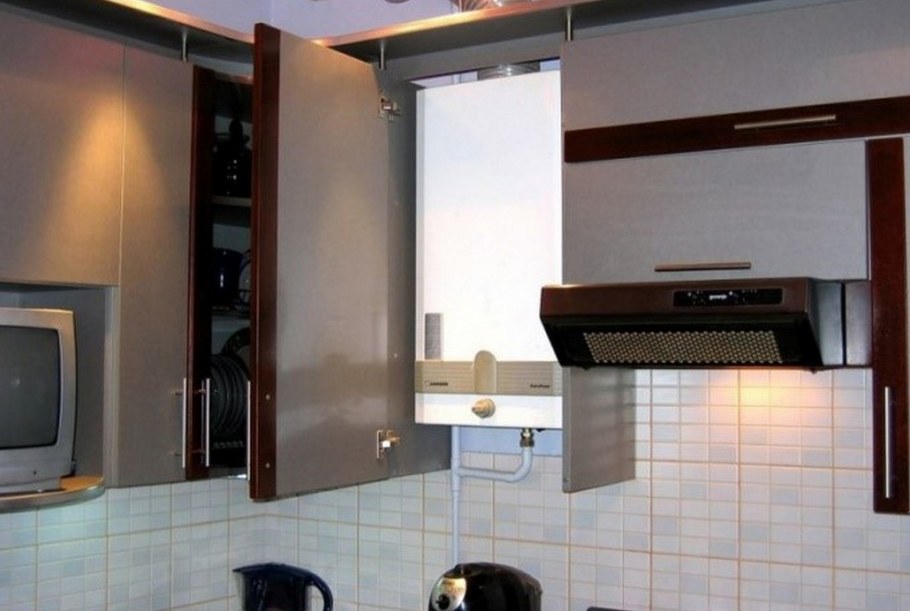 Встроенная колонка на кухне