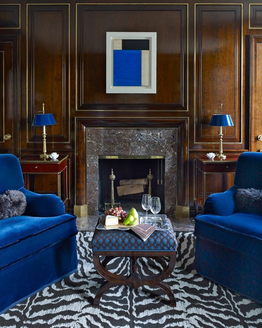 Интерьер синий с золотом