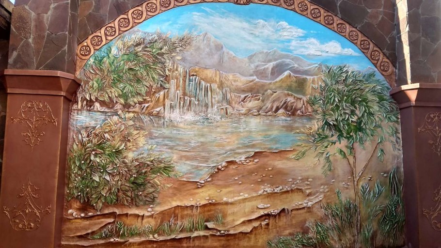 Ручная лепка на стенах