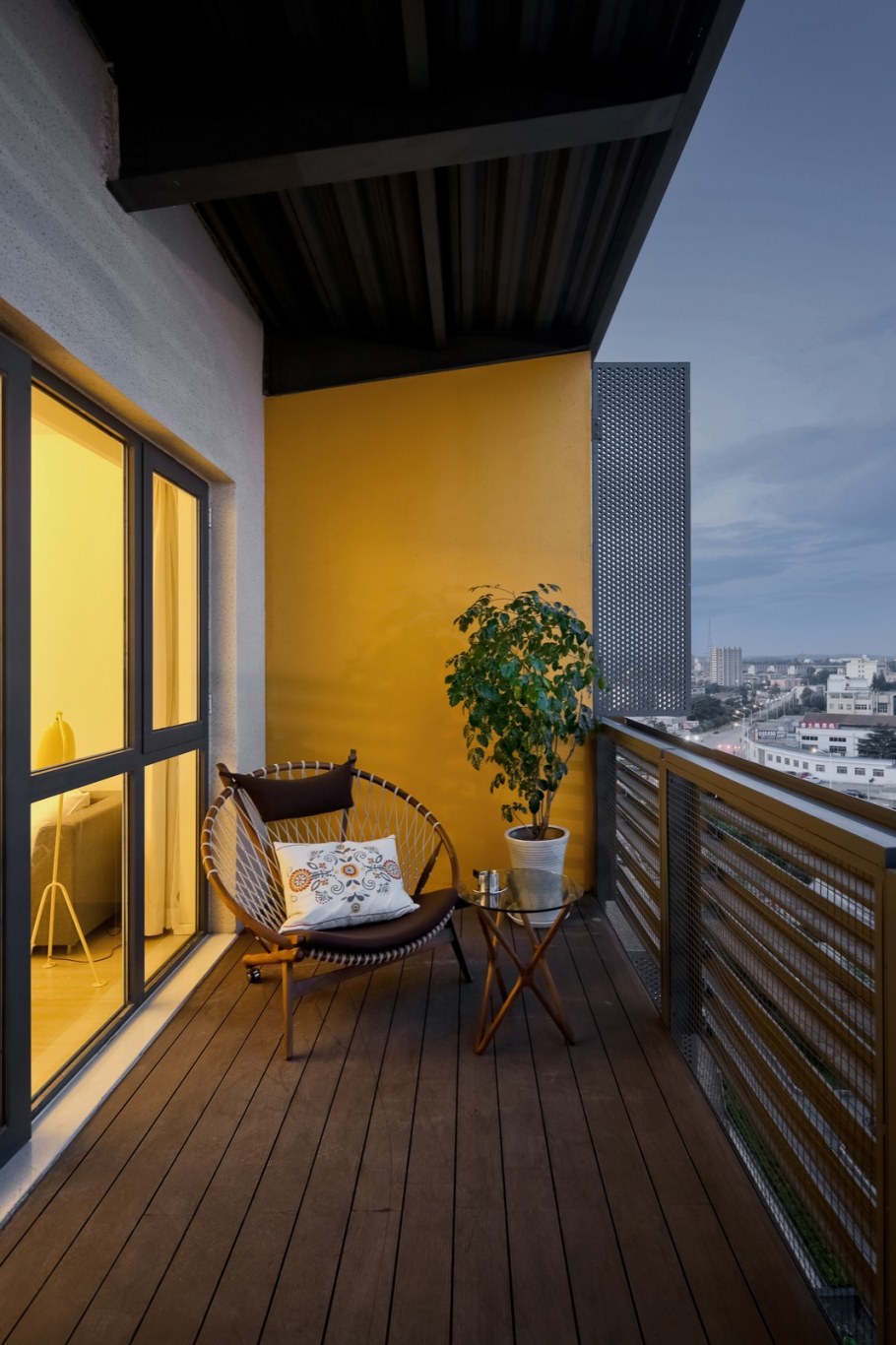 Интерьер балкона