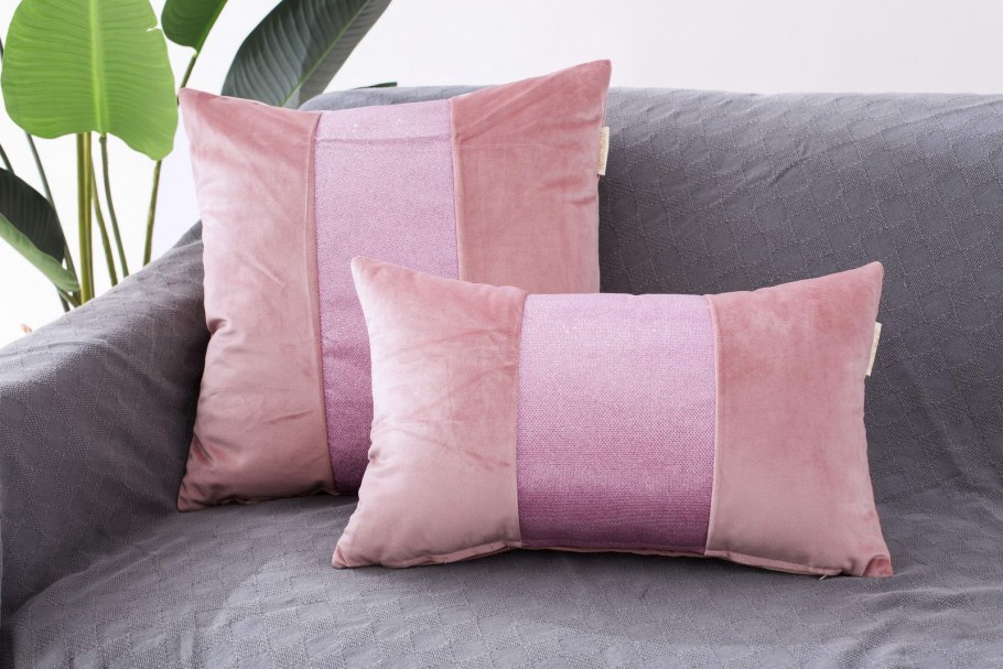 Диванная подушка