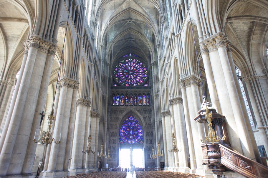 Шартрский собор Центральный Неф