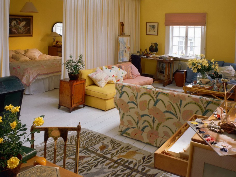 Уютная спальня гостиная