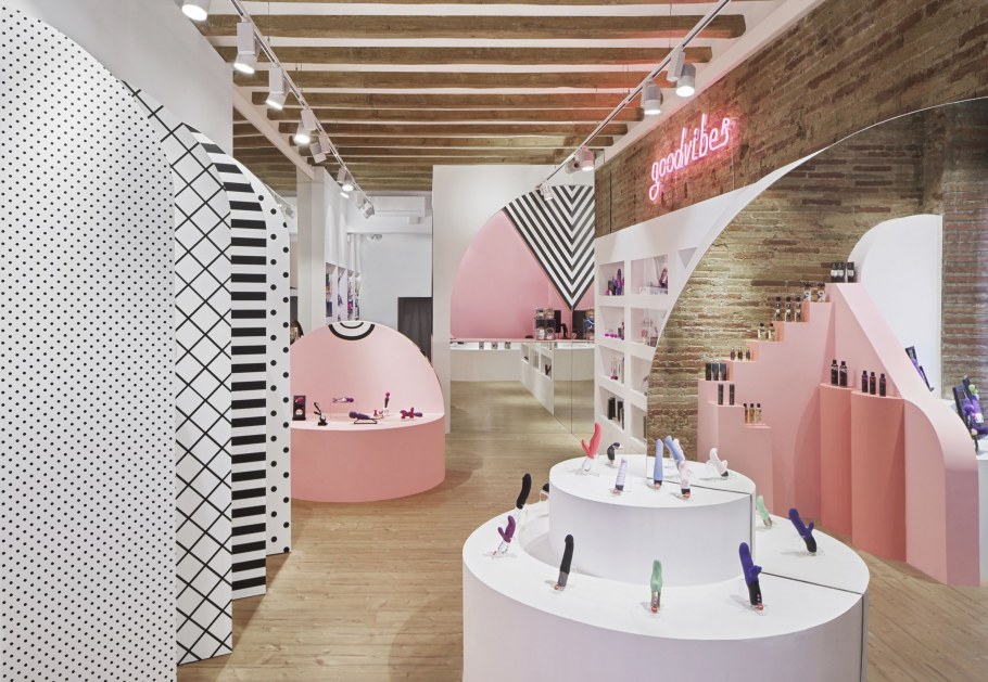 Тренд на Титова кофейня