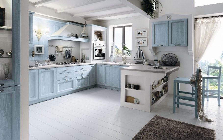 Голубые стены в интерьере кухни