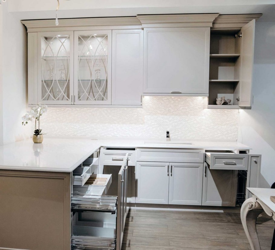 Обеденный стол Италия 200 см Неоклассика