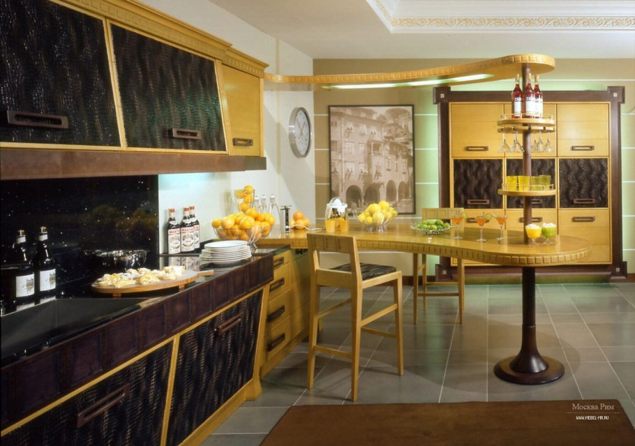Кухня в золотистых тонах